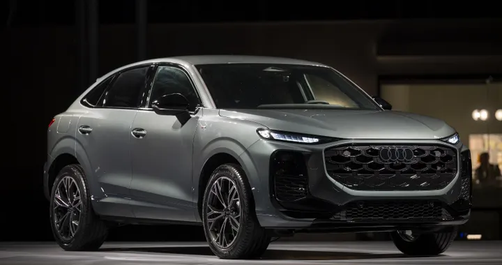 Nuova Audi Q3 Sportback si presenta in Italia: oltre 100 km in elettrico per la Plug-in. Da 44.500 euro