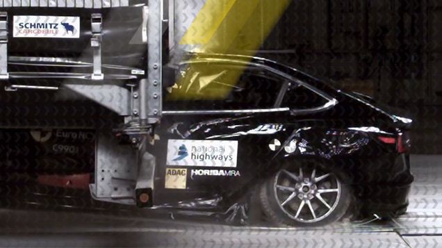 Anteprima: Euro NCAP: 400 morti all’anno in meno con barre anti-incastro per rimorchi più efficaci