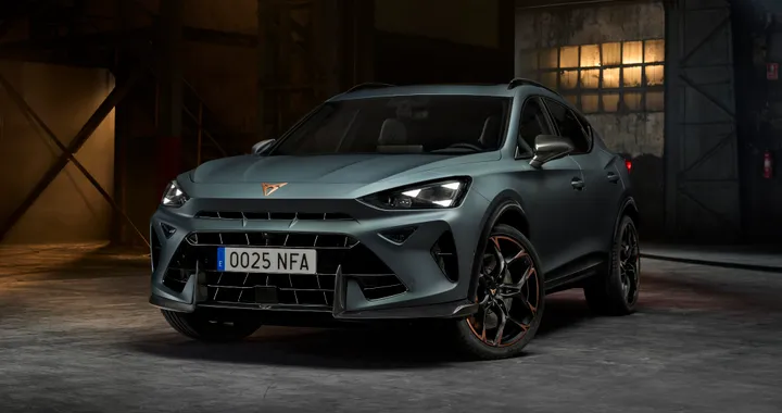 Torna la CUPRA Formentor VZ5: motore 5 cilindri da 390 CV per divertirsi