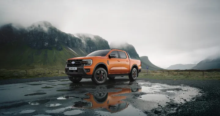 Ford Ranger si aggiorna: motori V6 e Plug-in e c'è il BlueCruise