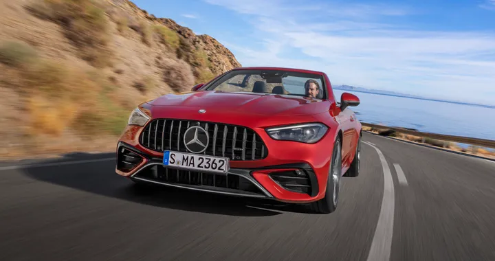Mercedes-AMG CLE 53 4MATIC+, motore 6 cilindri da 449 CV per la Cabrio