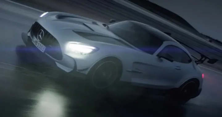 AMG GT R Black Series: prima del debutto, ammiriamola in un video teaser