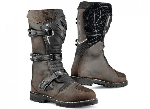 TCX Rush, Drifter e Spoke: scarpe e stivali moto waterproof