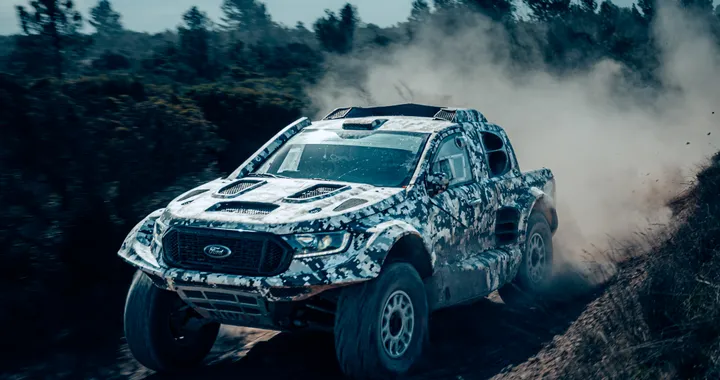 Ford si prepara alla Dakar 2024: ecco la Ranger Raptor T1+