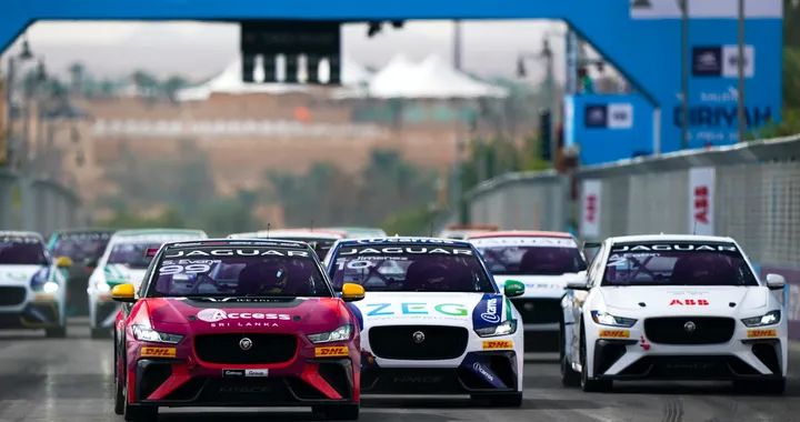 Jaguar chiude I-PACE eTrophy | Addio al campionato elettrico