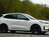 Prova Ford Kuga 2026 plug in hybrid: meglio lei o la full hybrid?