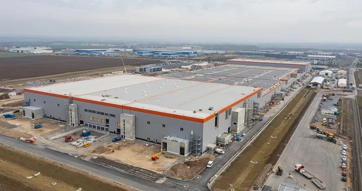 CATL si prepara a produrre batterie in Germania