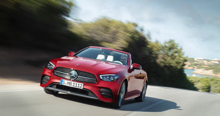 Mercedes Classe E Coupé e Cabrio restyling: tecnologia e motori elettrificati