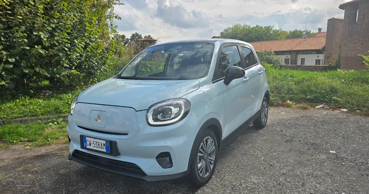 Leapmotor T03: ad aprile 2025 è la city car elettrica più venduta in Italia