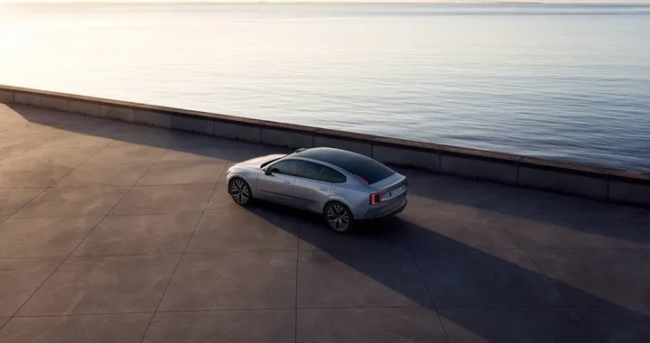 La Volvo ES90 sarà costruita con energia a impatto climatico zero utilizzando anche materiali riciclati