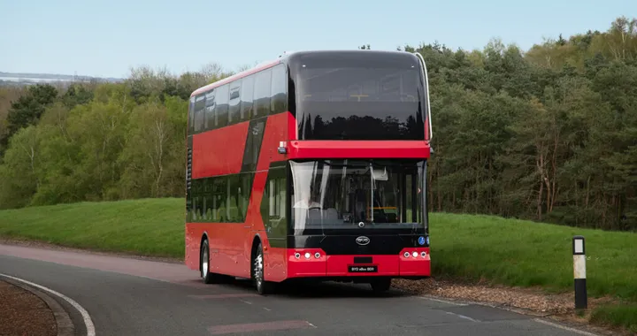 BYD conquista Londra con il suo nuovo autobus elettrico