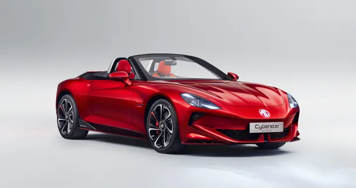 MG Cyberster, la roadster elettrica debutta al Goodwood Festival of Speed