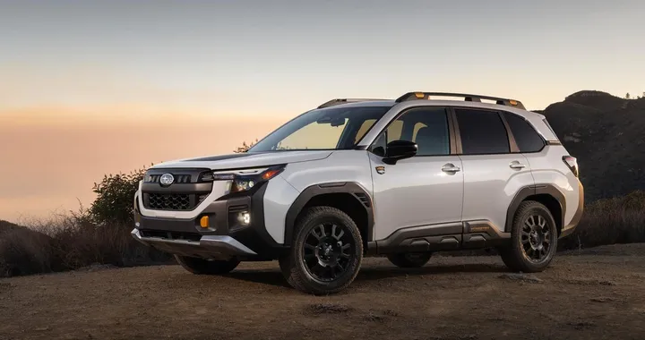 Subaru Forester Wilderness 2026: nuova piattaforma, più coppia e maggiore altezza