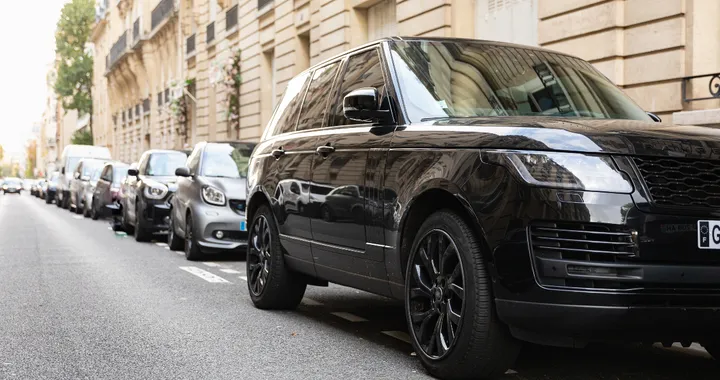 Parigi al Governo: &quot;vietate la circolazione dei SUV in città&quot;