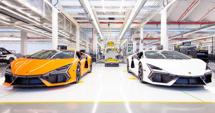 Lamborghini, il 2023 si è chiuso con risultati record. Oltre 10 mila consegne