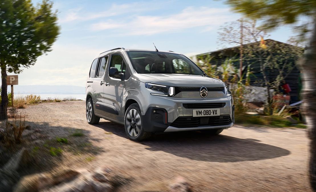 Novità  Citroen Berlingo 2026, arriva il diesel: allestimenti e prezzi