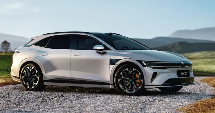 Zeekr 7 GT: svelati gli interni della station wagon elettrica che arriverà in Europa