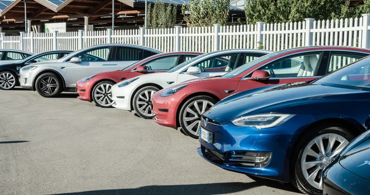 Tesla Club Italy Revolution, l'evento 2022 al FICO Eataly World di Bologna