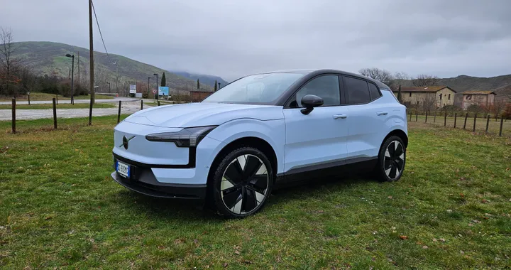 EX30, primo contatto con la &quot;piccola&quot; elettrica di casa Volvo
