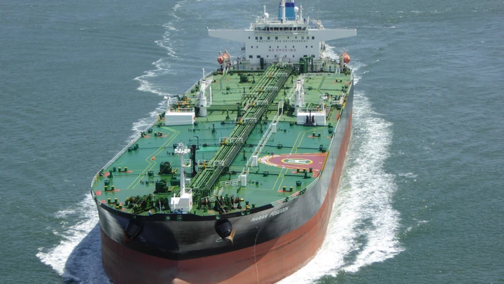 Hormuz è riaperto, ma un nuovo nemico rallenta le petroliere