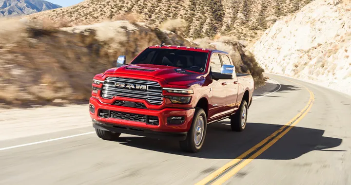 Ram 2500 e 3500 Heavy Duty 2025: si rinnovano i pickup da lavoro