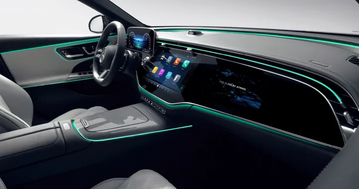 Mercedes MBUX, aggiornamento OTA per oltre 700 mila vetture