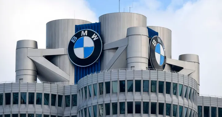 BMW, maxi richiamo: 1,6 milioni di auto diesel a rischio incendio