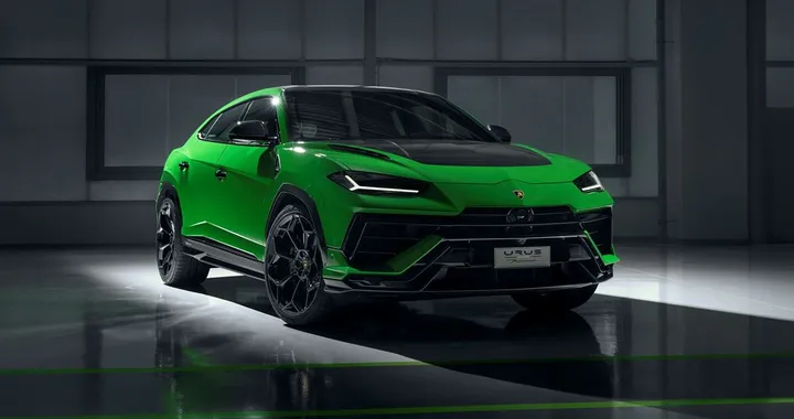 Lamborghini Urus, la versione Plug-in si è fatta spiare su strada
