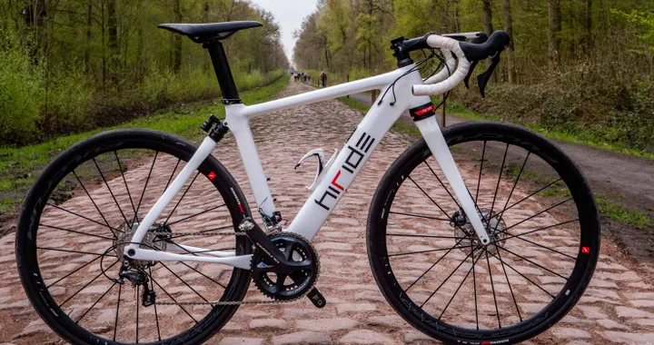 HiRide eSAS: sospensioni a controllo elettronico per biciclette