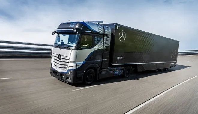 Daimler cambia nome in Mercedes-Benz Group. Ecco le parole di Ola Kallenius
