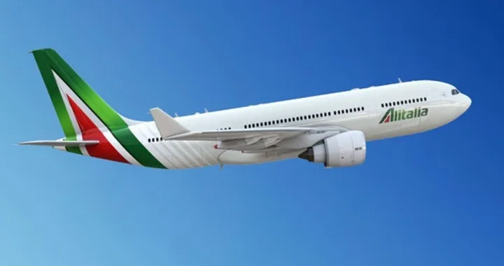 Alitalia, ultimo volo: cala il sipario dopo 75 anni, c'è Ita