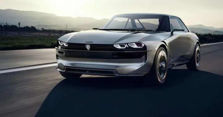 Peugeot e-Legend Concept: elettrica a guida autonoma fra hi-tech e vintage