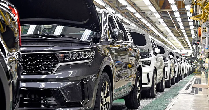 Parte la produzione del nuovo Kia Sorento Hybrid