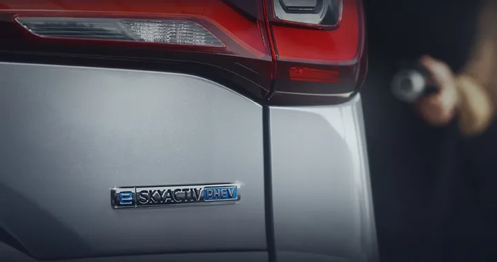 Mazda CX-90, il nuovo SUV avrà anche un 6 cilindri turbo. Non arriverà in Europa