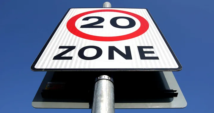 Londra: limite di velocità a 30 km/h in centro per proteggere i pedoni