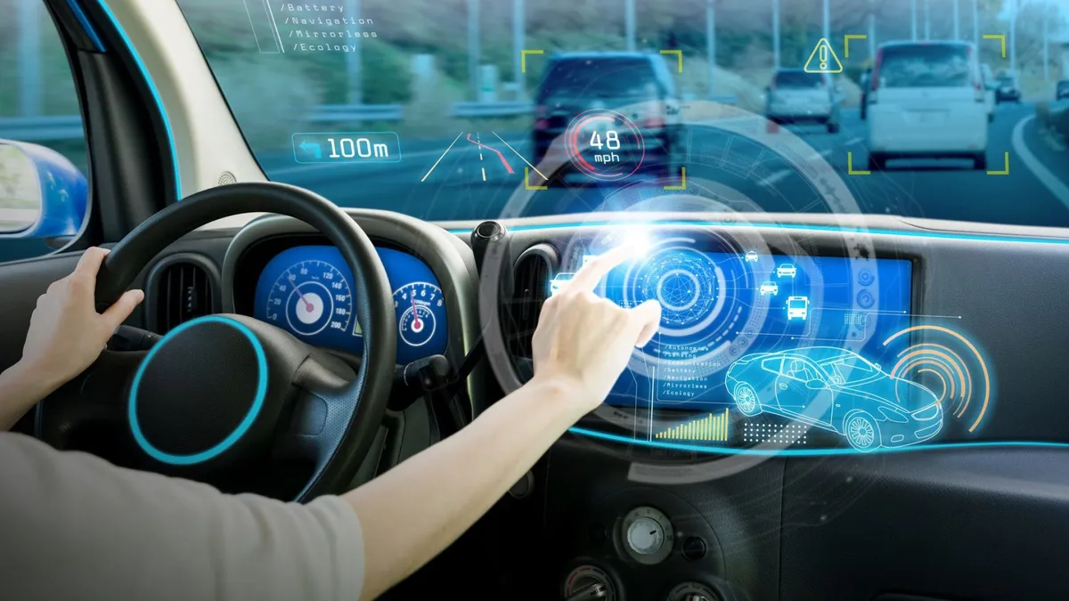 Amazon e Stellantis, addio allo SmartCockpit: finisce la collaborazione