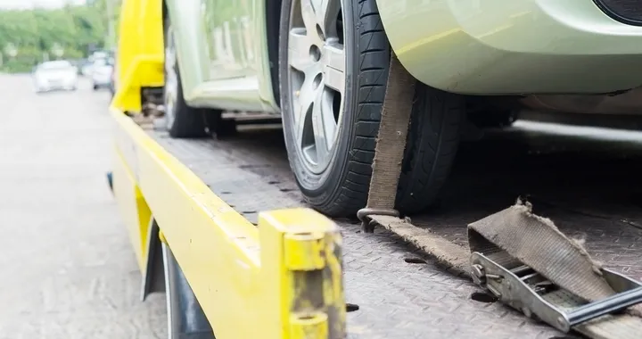 Voghera: un apparente furto d'auto si rivela un costoso incubo burocratico