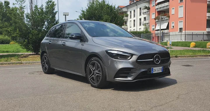 Mercedes Classe B, prima presa di contatto del restyling
