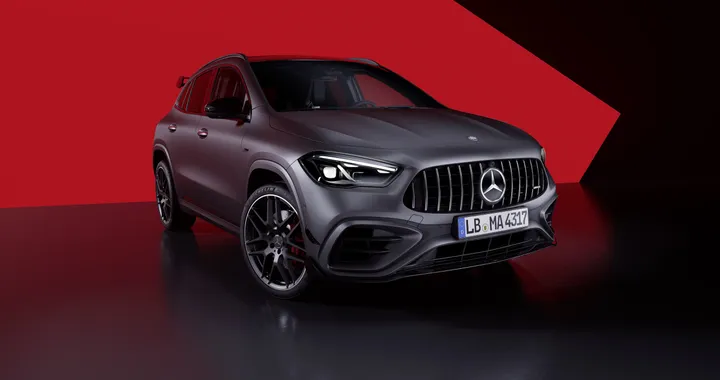 Mercedes-AMG GLA 45 S 2024, il SUV ad alte prestazioni si aggiorna