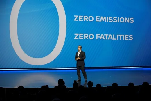 Nissan: al CES tecnologie e partnership per ridurre emissioni e incidenti