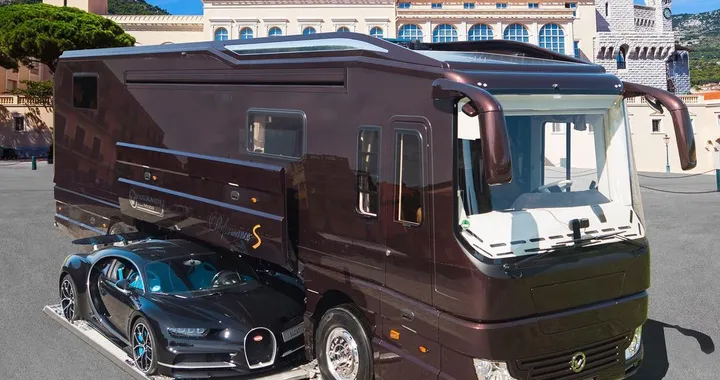 Volkner Mobil Performance S, un motorhome con garage per una supercar