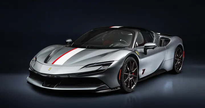 Ferrari SF90 Spider, ecco l'ultima creazione del programma Tailor Made