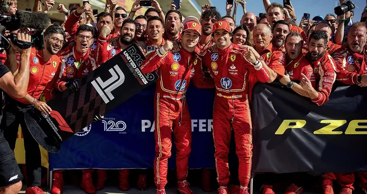 Ferrari, doppietta ad Austin: Leclerc trionfa davanti a Sainz