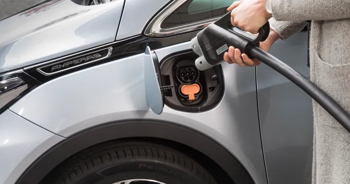 Auto elettriche: in Italia ne circolano 7.560 | Le province più virtuose