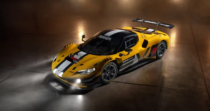 Ferrari 296 GT3 Evo, pronta alla sfida della pista. Nata per superare i limiti