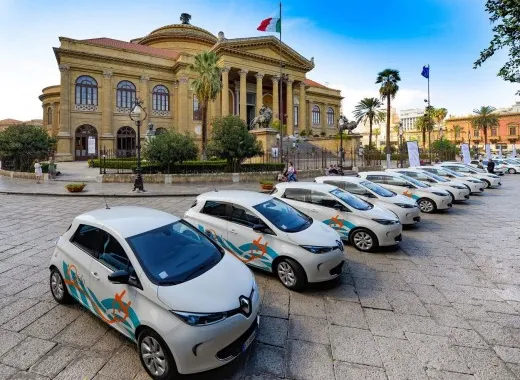 e-Go: il car sharing elettrico di Renault