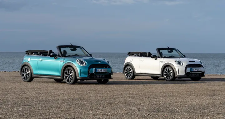 MINI Cabrio, arriva la versione speciale Seaside Edition