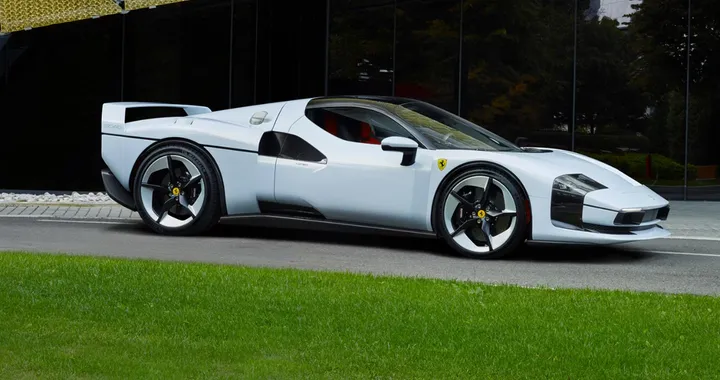 Ferrari SC40: la nuova one-off che omaggia la F40