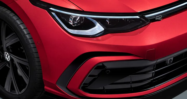 Nuova Volkswagen Golf R: la sportiva sarà presentata il 4 novembre