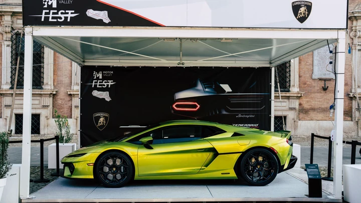 Lamborghini Temerario, al Motor Valley Fest c'è la versione Alleggerita
